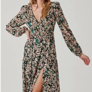 ASTR The Label Long Sleeve Floral Maxi Dress